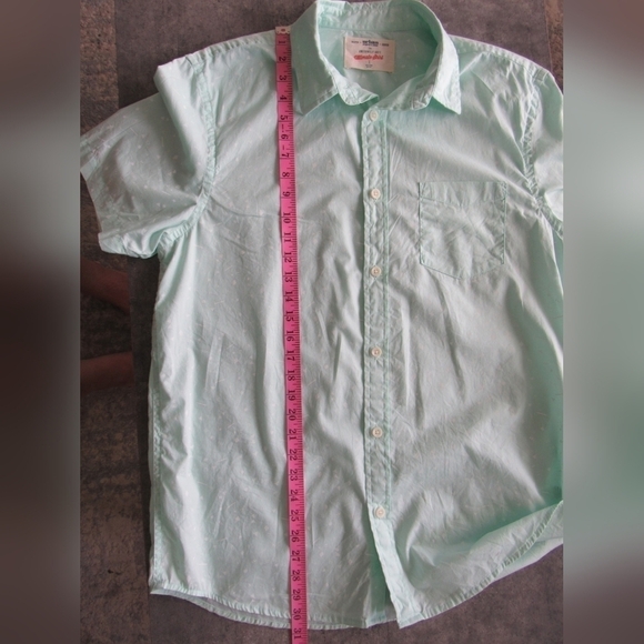 Urban Pipeline Short Sleeve Button Down - Picture 5 of 7